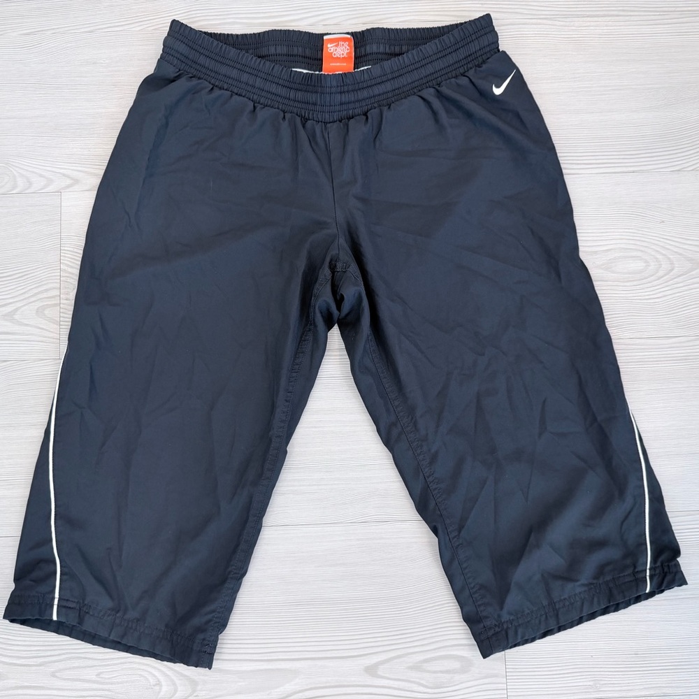 Nike Black Athletic Capri Pants with White Swoosh for Women